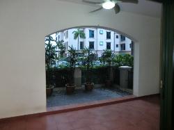 Pebble Bay (D15), Condominium #986472